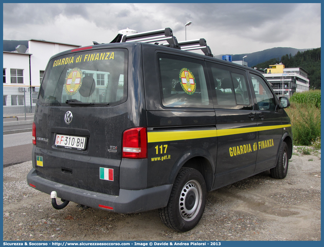 GdiF 310BH
Guardia di Finanza
S.A.G.F.
Volkswagen Transporter T5 restyling
Allestitore Focaccia Group S.r.l.
Si ringrazia il personale per la collaborazione
Parole chiave: GdiF;GDF;Guardia di Finanza;S.A.G.F.;SAGF;Soccorso Alpino;Volkswagen;Transporter;T5;T 5;Caravelle;4 Motion;4 Motion;310BH