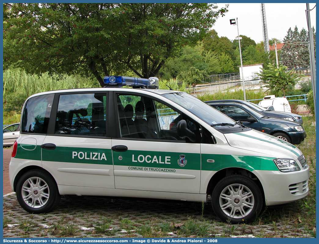 -
Polizia Locale
Comune di Truccazzano
Fiat Multipla II serie
Allestitore Focaccia Group S.r.l.
Parole chiave: Polizia;Locale;Municipale;Truccazzano;Fiat;Multipla;Focaccia