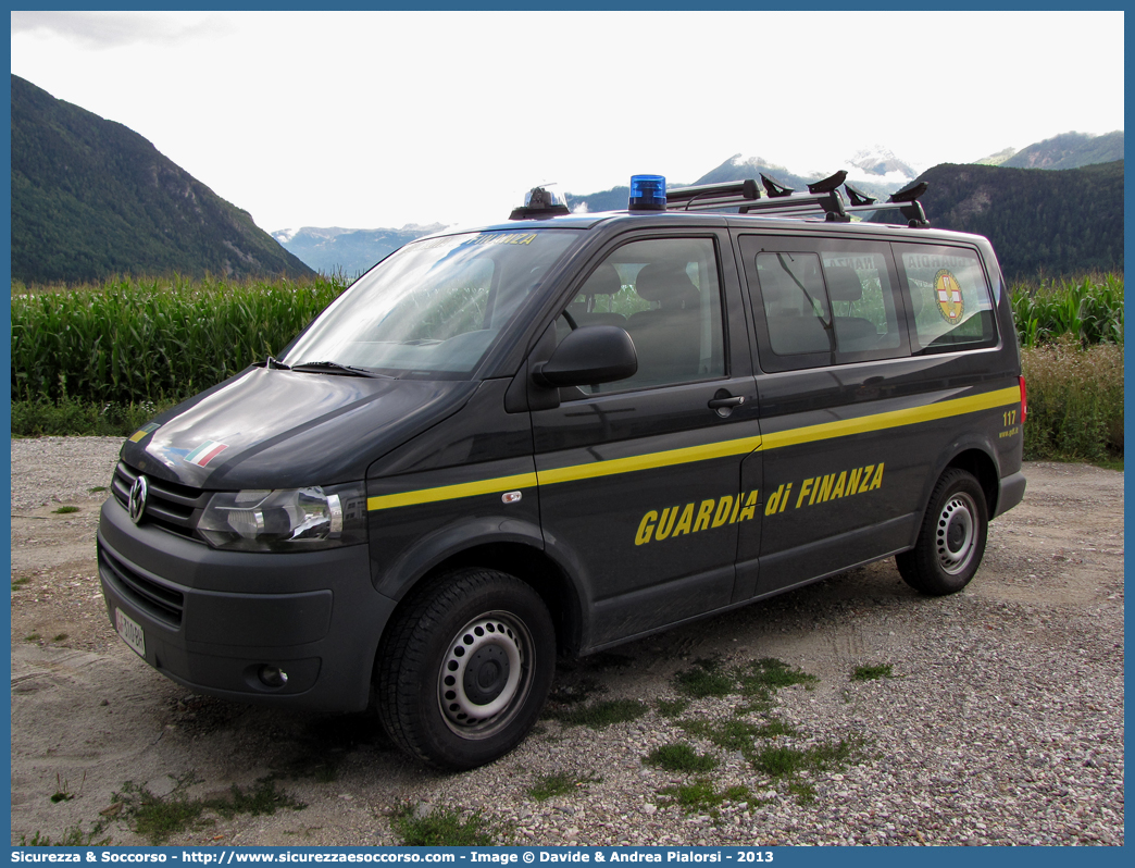 GdiF 310BH
Guardia di Finanza
S.A.G.F.
Volkswagen Transporter T5 restyling
Allestitore Focaccia Group S.r.l.
Si ringrazia il personale per la collaborazione
Parole chiave: GdiF;GDF;Guardia di Finanza;S.A.G.F.;SAGF;Soccorso Alpino;Volkswagen;Transporter;T5;T 5;Caravelle;4 Motion;4 Motion;310BH