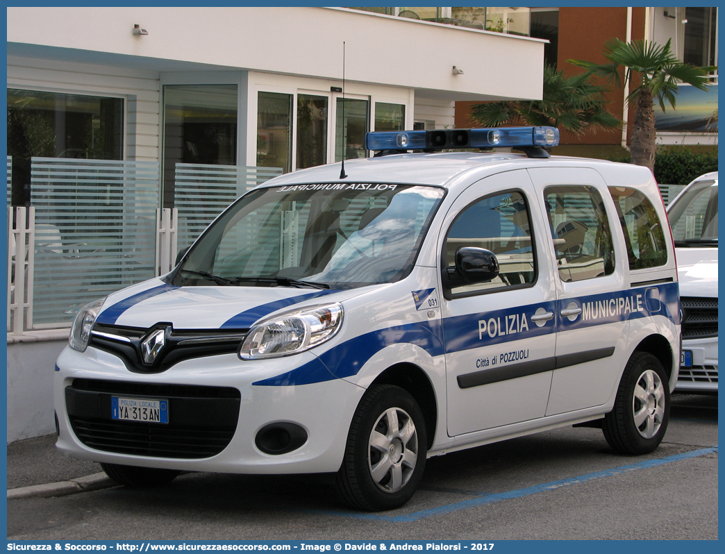 Polizia Locale YA313AN
Polizia Municipale
Comune di Pozzuoli
Renault Kangoo IV serie
Parole chiave: PL;P.L.;PM;P.M.;Polizia;Locale;Municipale;Pozzuoli;Renault;Kangoo