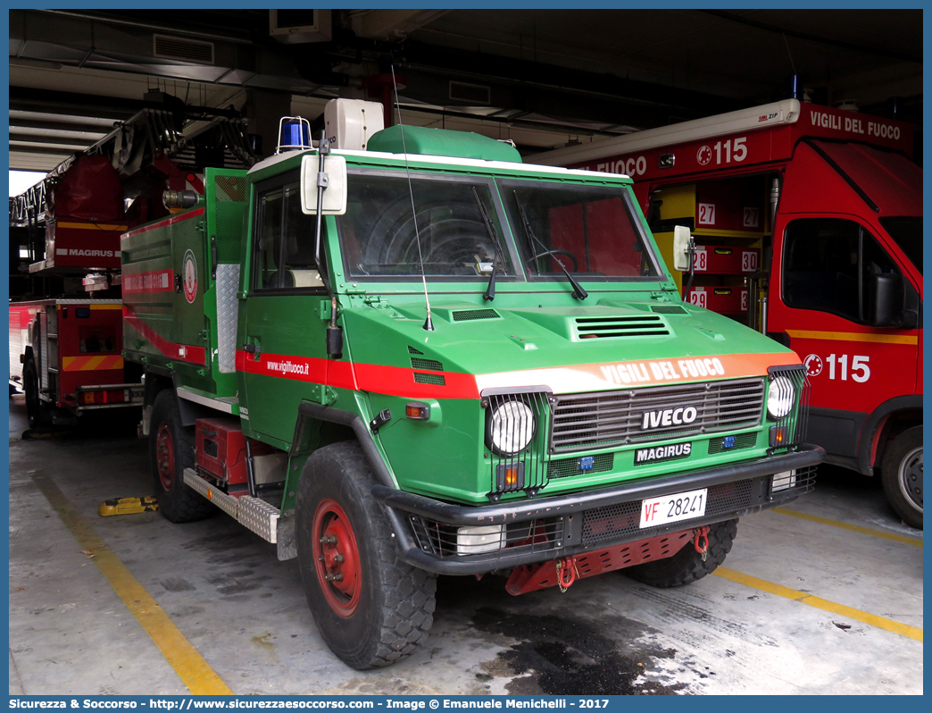 VF 28241
Corpo Nazionale Vigili del Fuoco
Servizio Antincendio Boschivo
Iveco 40.10WM Scout
Parole chiave: Corpo;Nazionale;Vigili del Fuoco;Vigili;Fuoco;Iveco;40.10;WM;Scout;VM90;VM 90;AIB;A.I.B.;Servizio;Antincendio;Boschivo