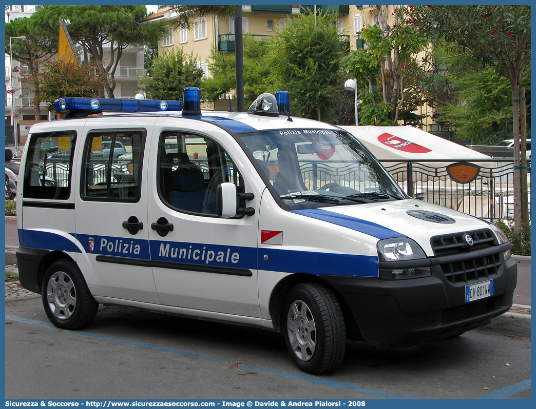 -
Polizia Municipale
Comune di Piacenza
Fiat Doblò I serie
Parole chiave: Polizia;Locale;Municipale;Piacenza;Fiat;Doblo;Doblò