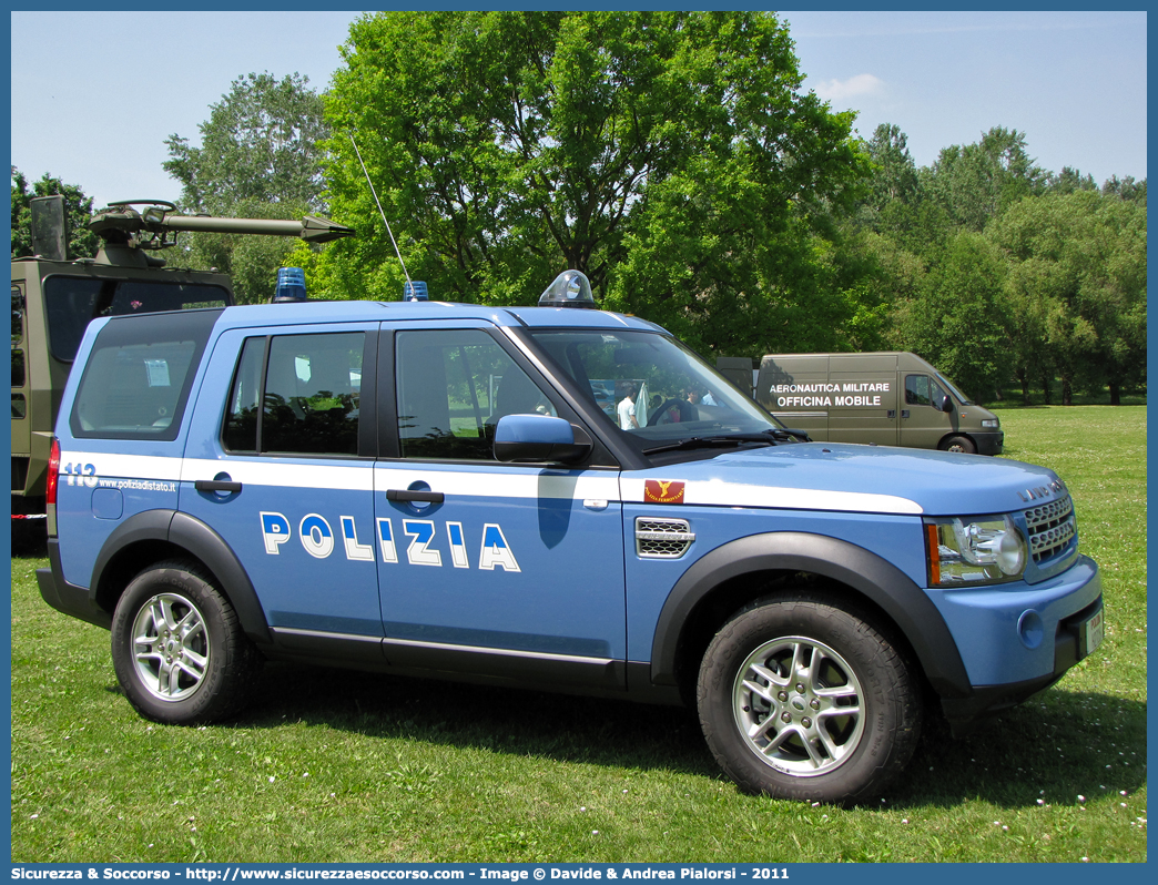 Polizia H2725
Polizia di Stato
Polizia Ferroviaria
Land Rover Discovery 4
Parole chiave: Polizia;Stato;Polizia di Stato;Ferroviaria;Polfer;Land Rover;Discovery;4;H2725