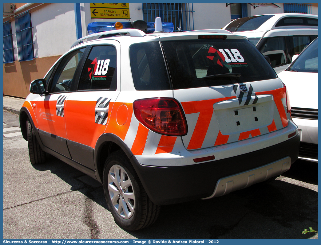 MO 1910
118 Modena Soccorso
Fiat Sedici II serie
Allestitore Vision S.r.l.
Parole chiave: 118;Modena;Soccorso;Automedica;Automedicalizzata;Auto Medica;Auto Medicalizzata;Fiat;Sedici;Vision