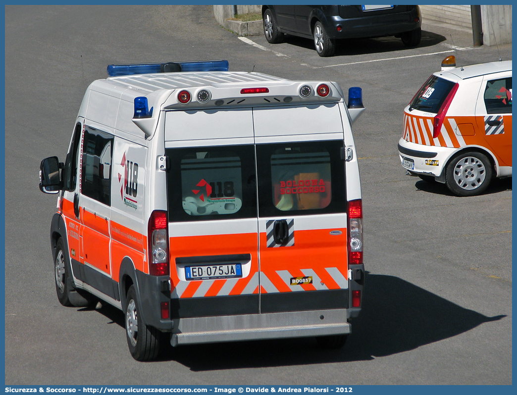 BO 0857
118 Bologna Soccorso
Fiat Ducato III serie
Allestitore Vision S.r.l.
Parole chiave: 118;Bologna;Soccorso;Ambulanza;Autoambulanza;Fiat;Ducato;Vision