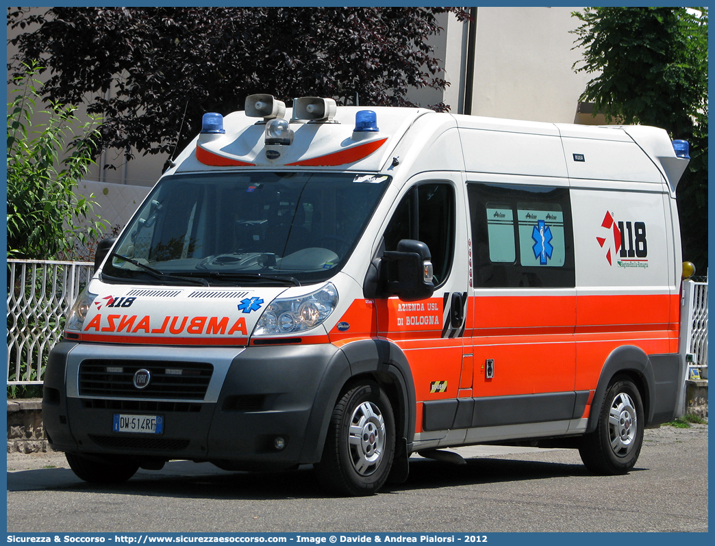 BO 0850
118 Bologna Soccorso
Fiat Ducato III serie
Allestitore Aricar S.p.A.
Parole chiave: 118;Bologna;Soccorso;Ambulanza;Fiat;Ducato;Aricar