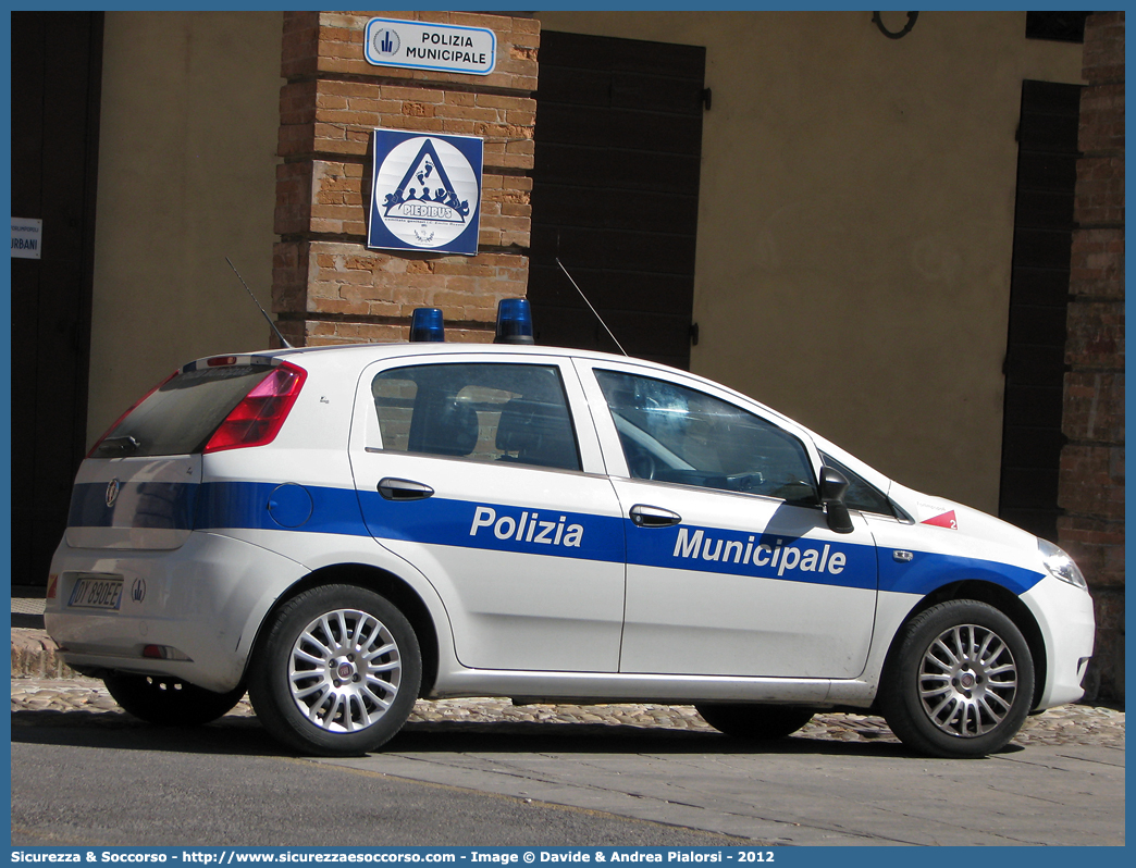 -
Polizia Municipale
Comune di Forlimpopoli
Fiat Grande Punto
Allestitore Focaccia Group S.r.l.
Parole chiave: Polizia;Locale;Municipale;Forlimpopoli;Fiat;Grande Punto;Focaccia