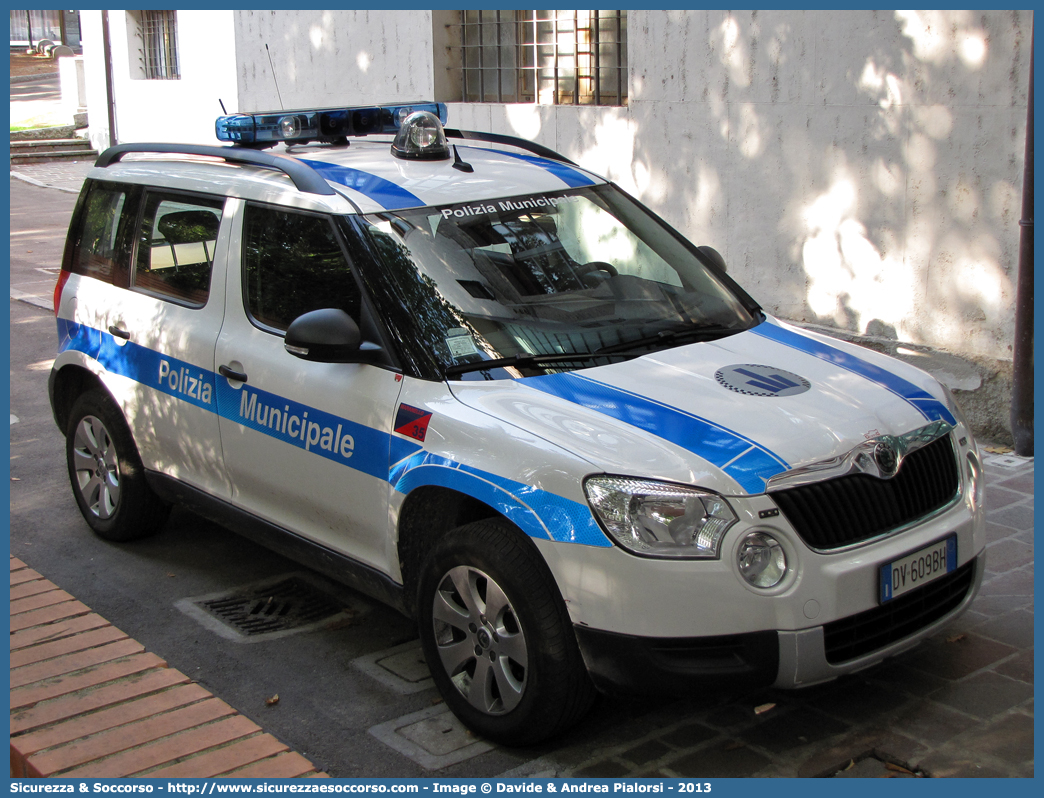 -
Polizia Municipale
Comune di Maranello
Skoda Yeti 4x4 I serie
Allestitore Olmedo S.p.A.
Parole chiave: Polizia;Locale;Municipale;Maranello;Skoda;Yeti;4x4;4 x 4;Olmedo