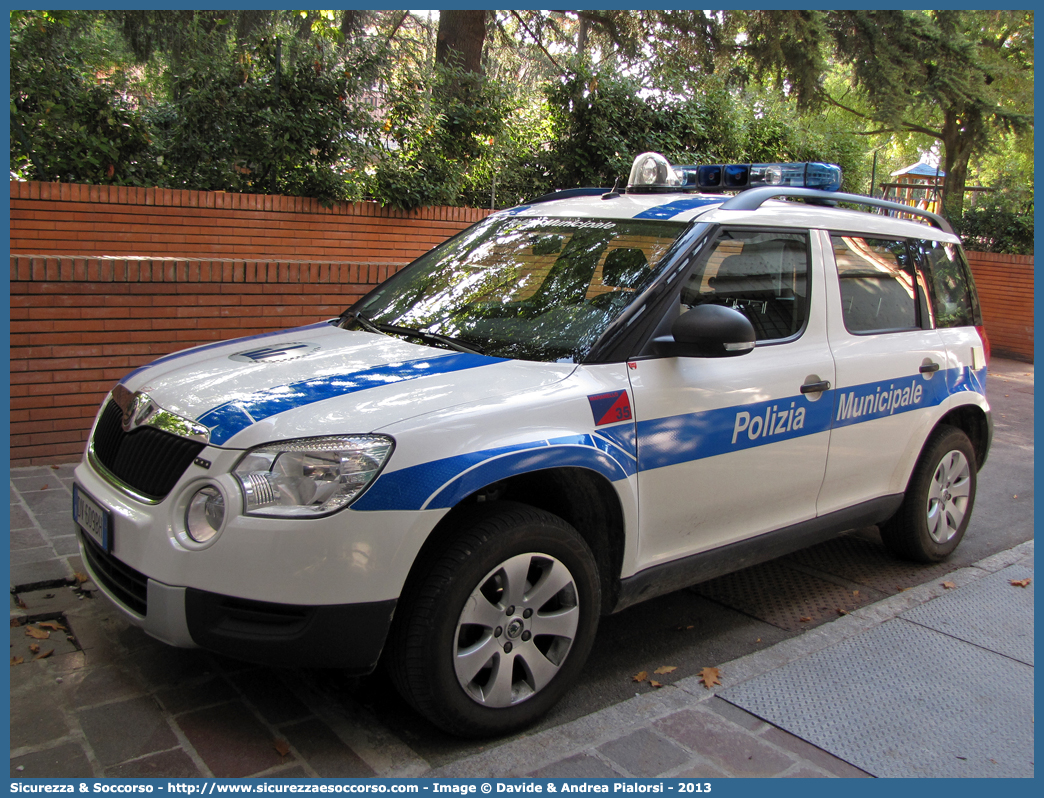 -
Polizia Municipale
Comune di Maranello
Skoda Yeti 4x4 I serie
Allestitore Olmedo S.p.A.
Parole chiave: Polizia;Locale;Municipale;Maranello;Skoda;Yeti;4x4;4 x 4;Olmedo