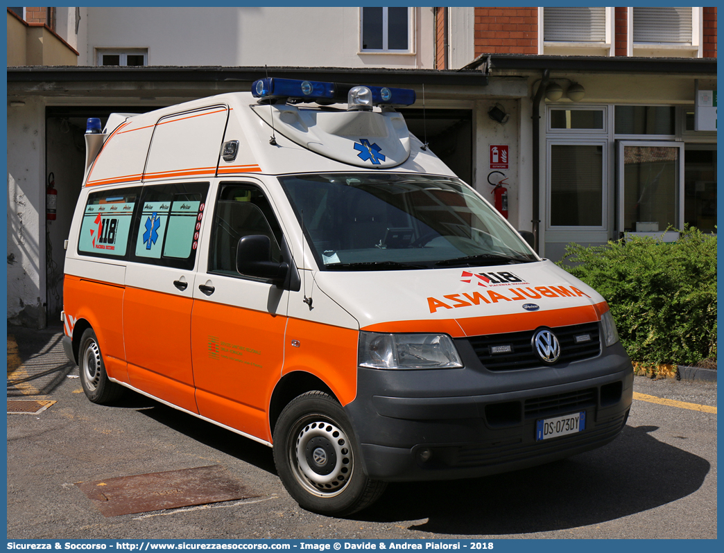 -
118 Piacenza Soccorso
Volkswagen Transporter T5
Allestitore Aricar S.p.A.
Parole chiave: 118;Piacenza;Soccorso;Ambulanza;Autoambulanza;Volkswagen;Transporter;T5;T 5;Aricar