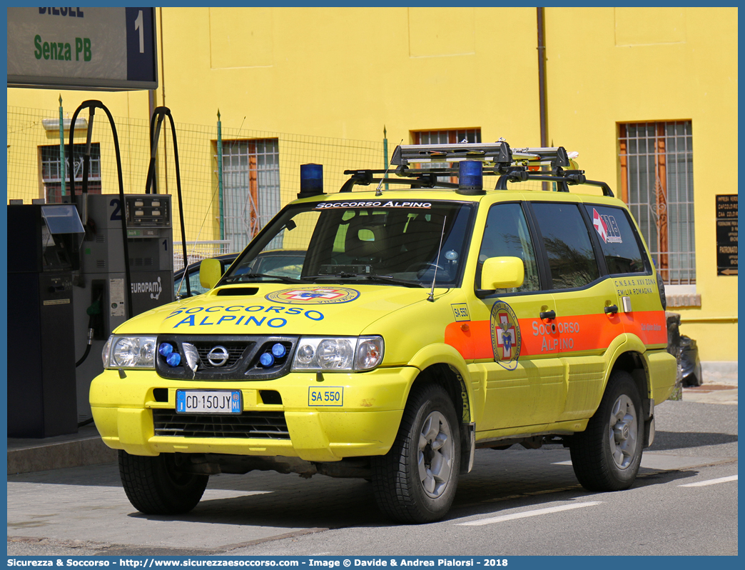 SA 550
Corpo Nazionale
Soccorso Alpino e Speleologico
Delegazione Alpina
XXV Emilia Romagna
Nissan Terrano II serie
Parole chiave: CNSAS;C.N.S.A.S.;Corpo;Nazionale;Soccorso;Alpino;Speleologico;Emilia;Romagna;SAER;S.A.E.R.;Nissan;Terrano