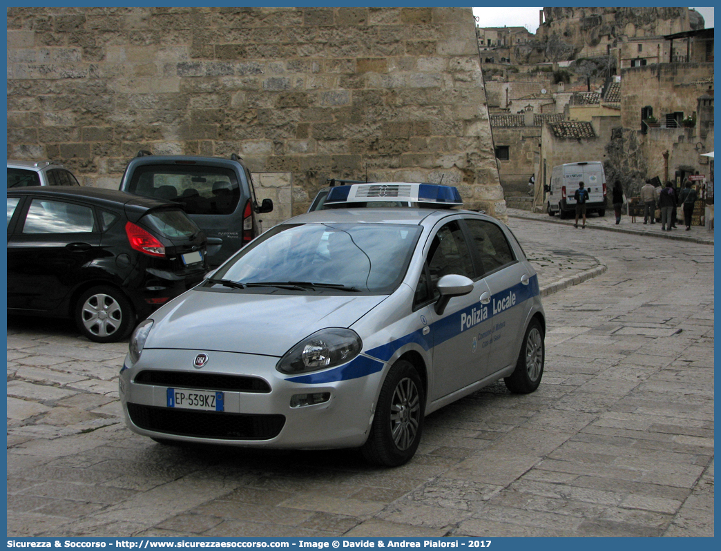 -
Polizia Locale
Comune di Matera
Fiat Punto IV serie
Allestitore Sirena S.p.A.
Parole chiave: Polizia;Locale;Municipale;Matera;Fiat;Punto;Sirena