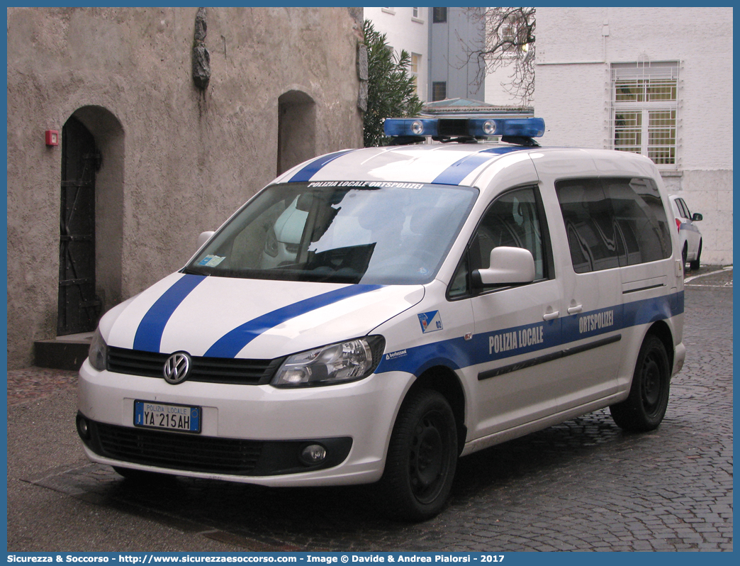 Polizia Locale YA215AH
Polizia Locale
Comune di Merano
Volkswagen Caddy IV serie
Allestitore Bertazzoni S.r.l.
Parole chiave: Polizia;Locale;Municipale;Merano;Volkswagen;Caddy;Bertazzoni;YA215AH;YA 215 AH