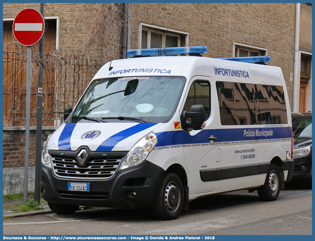 Polizia Locale YA224AC
Polizia Municipale
Comune di Ravenna
Renault Master IV serie
Allestitore Focaccia Group S.r.l.
Parole chiave: Polizia;Locale;Municipale;Ravenna;Renault;Master;Focaccia;YA224AC;YA 224 AC