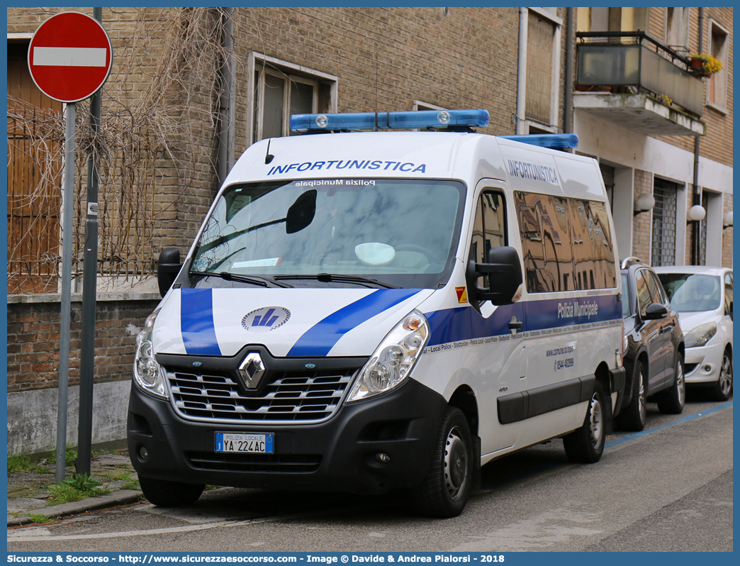 Polizia Locale YA224AC
Polizia Municipale
Comune di Ravenna
Renault Master IV serie
Allestitore Focaccia Group S.r.l.
Parole chiave: Polizia;Locale;Municipale;Ravenna;Renault;Master;Focaccia;YA224AC;YA 224 AC