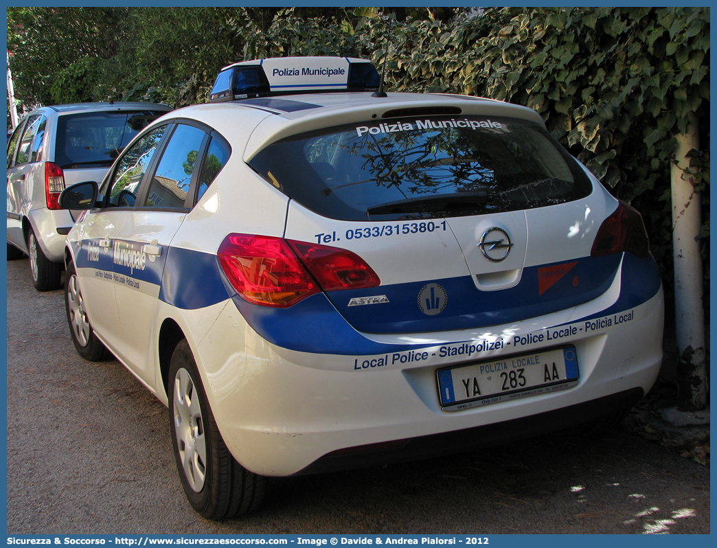 Polizia Locale YA283AA
Polizia Municipale
Comune di Comacchio
Opel Astra IV serie
Parole chiave: Polizia;Municipale;Locale;Comacchio;Opel;Astra;YA283AA;YA 283 AA