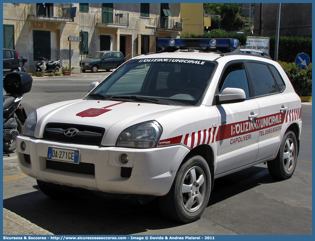 -
Polizia Municipale
Comune di Capoliveri
Hyundai Tucson I serie
Allestitore Bertazzoni S.r.l.
Parole chiave: PL;P.L.;PM;P.M.;Polizia;Locale;Municipale;Capoliveri;Bertazzoni;Hyundai;Tucson