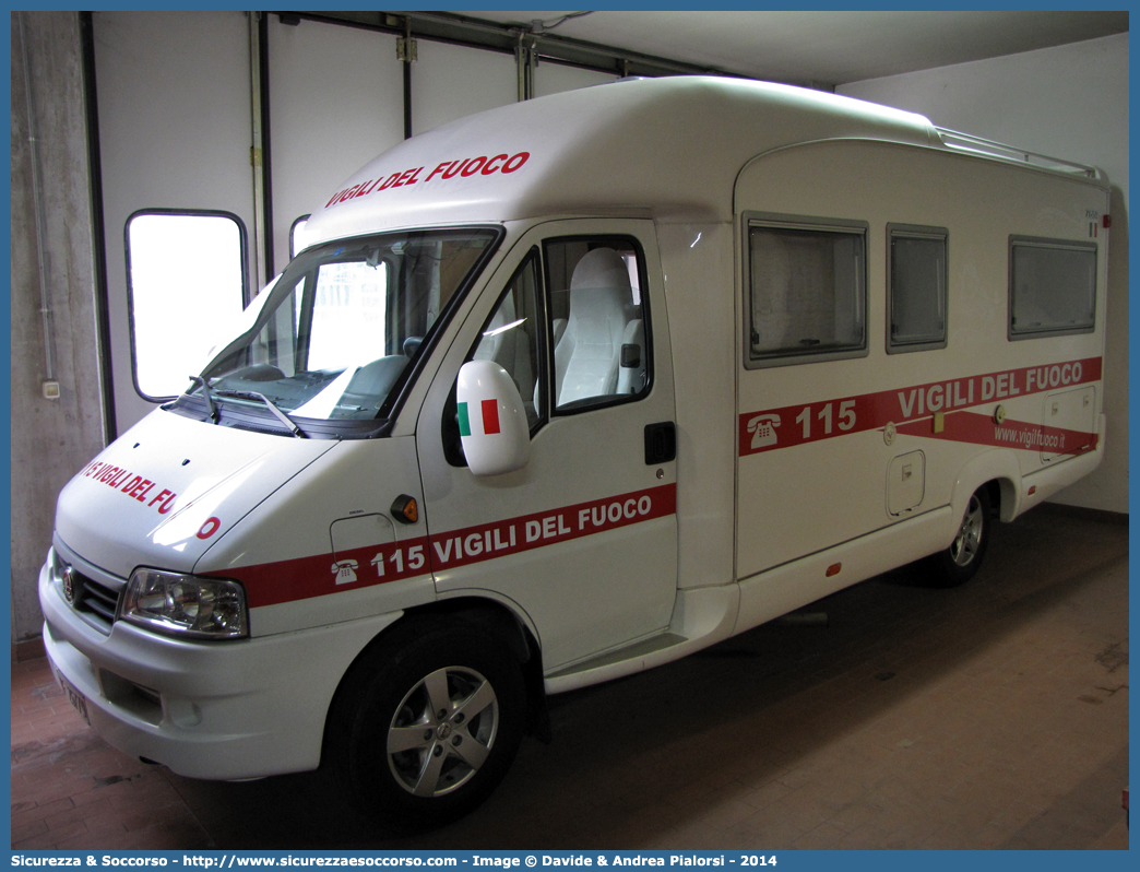 VF 26779
Corpo Nazionale Vigili del Fuoco
Fiat Ducato II serie restyling
Parole chiave: VF;V.F.;VVF;V.V.F.;Corpo;Nazionale;Vigili del Fuoco;Vigili;Fuoco;Polilogistici;Polilogistico;Fiat;Ducato