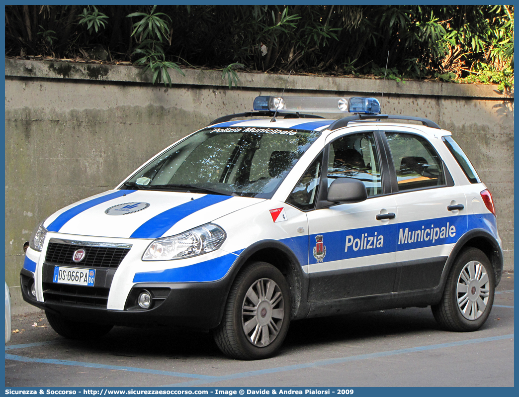 -
Polizia Municipale
Comune di Ozzano dell'Emilia
Fiat Sedici I serie
Allestitore Focaccia Group S.r.l.
(variante)
Parole chiave: Polizia;Locale;Municipale;Ozzano dell'Emilia;Fiat;Sedici;Focaccia