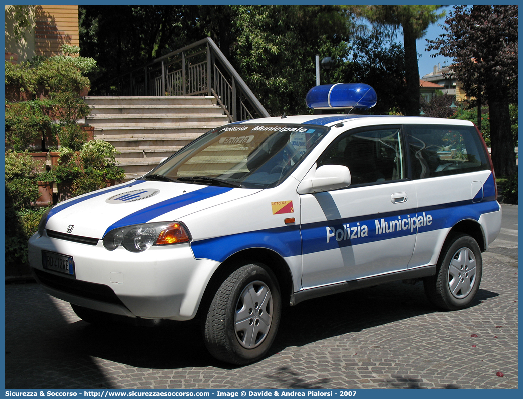 -
Polizia Municipale
Comune di Cattolica
Honda HR-V I serie
Parole chiave: Polizia;Locale;Municipale;Cattolica;Honda;HRV;HR-V;H-RV