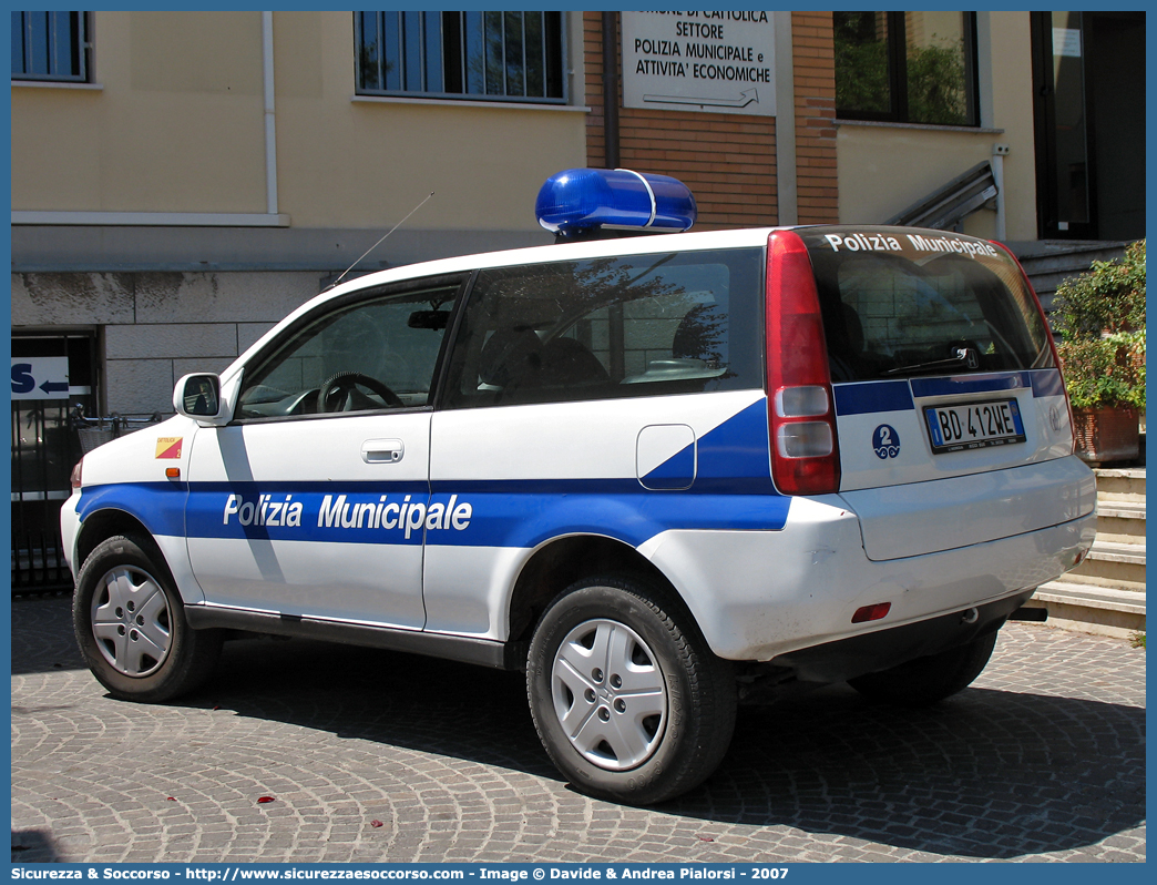 -
Polizia Municipale
Comune di Cattolica
Honda HR-V I serie
Parole chiave: Polizia;Locale;Municipale;Cattolica;Honda;HRV;HR-V;H-RV