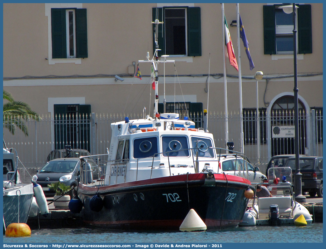 702
Arma dei Carabinieri
Servizio Navale
Motovedetta d'Altura Classe 700
Parole chiave: CC;C.C.;Arma;Carabinieri;Servizio;Navale;Motovedetta;Altura;Classe;700