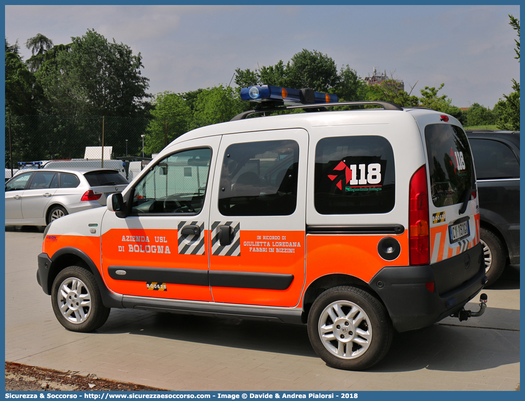 BO 0628
118 Bologna Soccorso
Renault Kangoo 4x4 II serie
Allestitore Vision S.r.l.
(variante)
Parole chiave: 118;Bologna;Soccorso;Automedica;Automedicalizzata;Auto Medica;Auto Medicalizzata;Renault;Kangoo;4x4;4 x 4;Vision