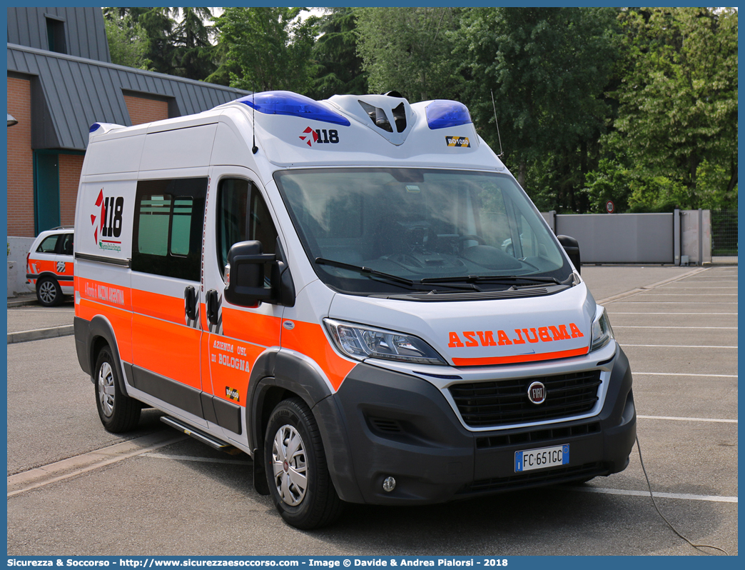 BO 1050
118 Bologna Soccorso
Fiat Ducato III serie restyling
Allestitore Vision S.r.l.
Parole chiave: 118;Bologna;Soccorso;Ambulanza;Autoambulanza;Fiat;Ducato;X290;X 290;Vision