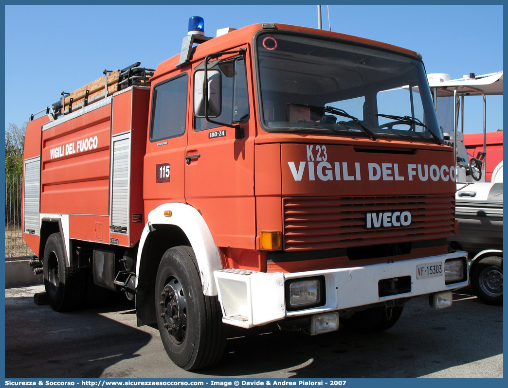 VF 15303
Corpo Nazionale Vigili del Fuoco
Iveco 180-24
Allestitore Baribbi S.p.A.
Parole chiave: Corpo;Nazionale;Vigili del Fuoco;Vigili;Fuoco;ABP;A.B.P.;AutoBottePompa;AutoBotte;Fiat;Iveco;180-24;180 - 24;Baribbi