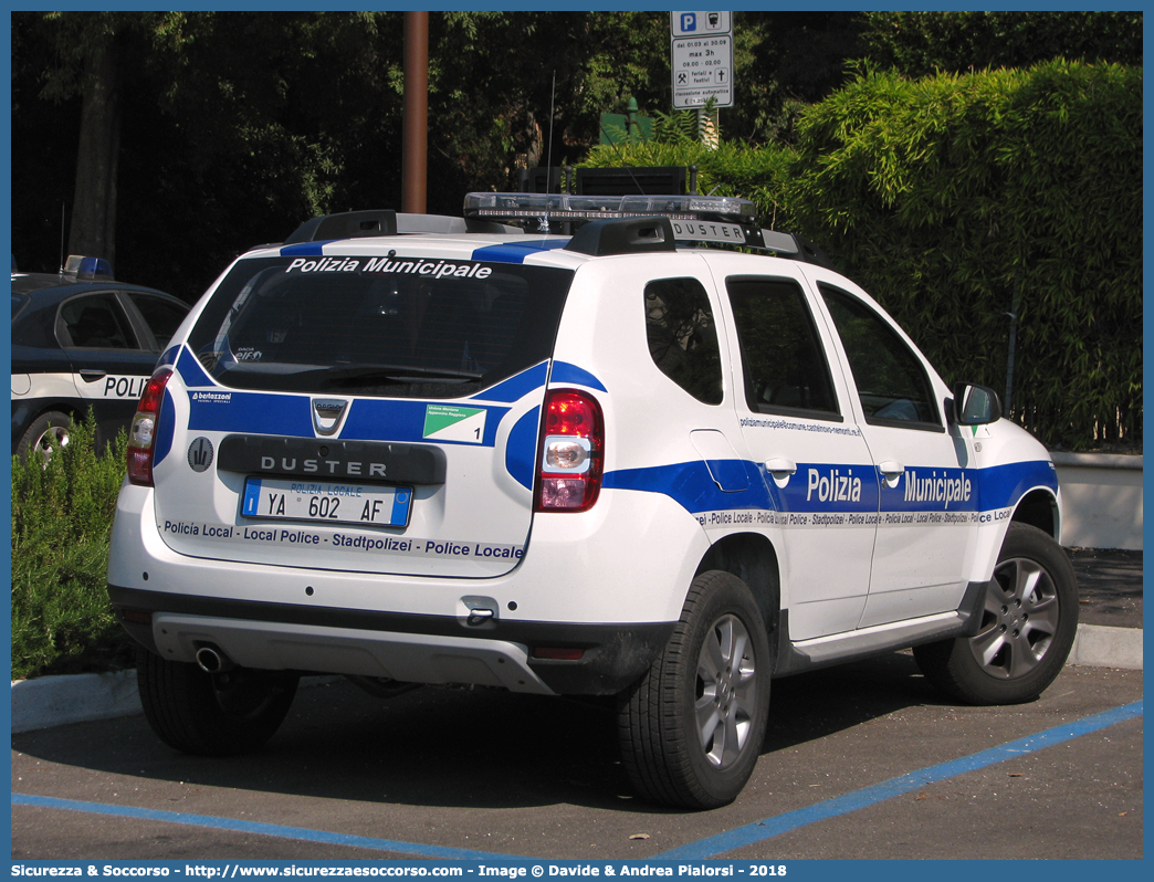 Polizia Locale YA602AF
Polizia Municipale
Unione Montana Appennino Reggiano
Dacia Duster I serie restyling
Allestitore Bertazzoni S.r.l.
Parole chiave: Polizia;Locale;Municipale;Appennino Reggiano;Castelnovo ne’ Monti;Castelnovo ne Monti;Carpineti;Casina;Toano;Vetto;Ventasso;Villa Minozzo;Dacia;Duster;Bertazzoni;YA602AF;YA 602 AF