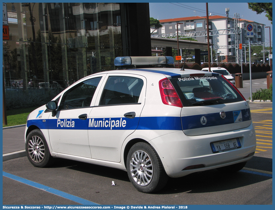 Polizia Locale YA558AE
Polizia Municipale
Corpo Intercomunale del Delta
Fiat Grande Punto
Allestitore Focaccia Group S.r.l.
Parole chiave: Polizia;Locale;Municipale;Delta;Codigoro;Goro;Lagosanto;Massa Fiscaglia;Mesola;Migliarino;Migliaro;Ostellato;Fiat;Grande Punto;Focaccia;YA558AE;YA 558 AE