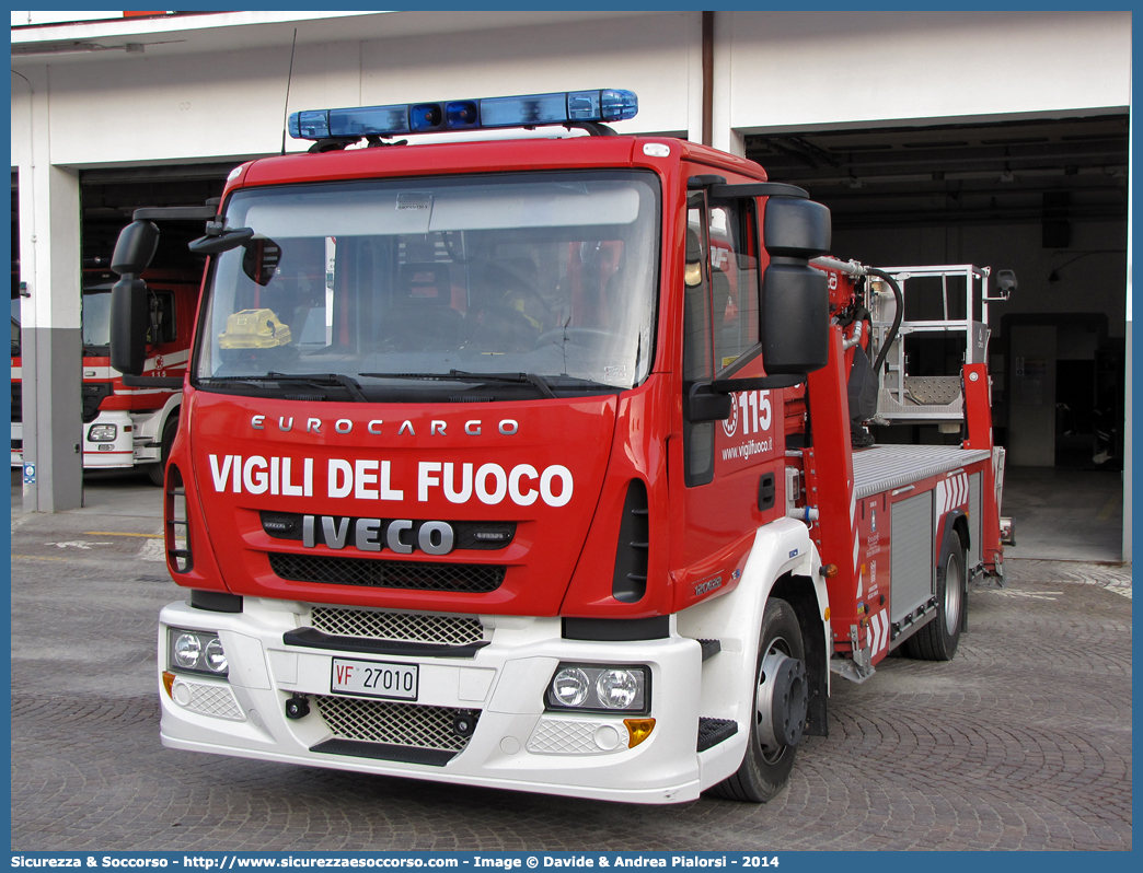 VF 27010
Corpo Nazionale Vigili del Fuoco
Iveco 120E22 EuroCargo III serie
Allestitore Cela S.r.l.
Parole chiave: VF;V.F.;VVF;V.V.F.;Corpo;Nazionale;Vigili del Fuoco;Vigili;Fuoco;AutoScala;AS;Snorkel;Iveco;120E22;EuroCargo;III serie;Cela;27010