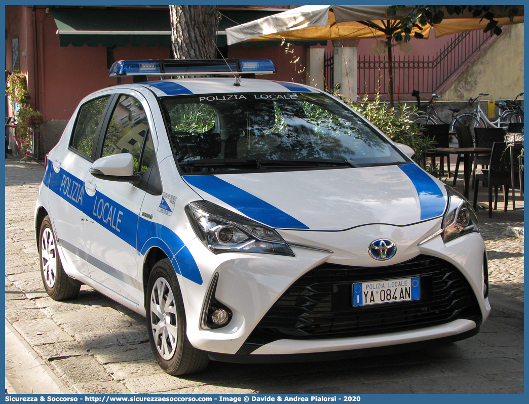 Polizia Locale YA084AN
Polizia Locale
Comune di Monterosso al Mare
Toyota Yaris Hybrid IV serie
Allestitore Ciabilli S.r.l.
Parole chiave: Polizia;Locale;Municipale;Monterosso al Mare;Toyota;Yaris;Hybrid;Ciabilli;YA084AN;YA 084 AN