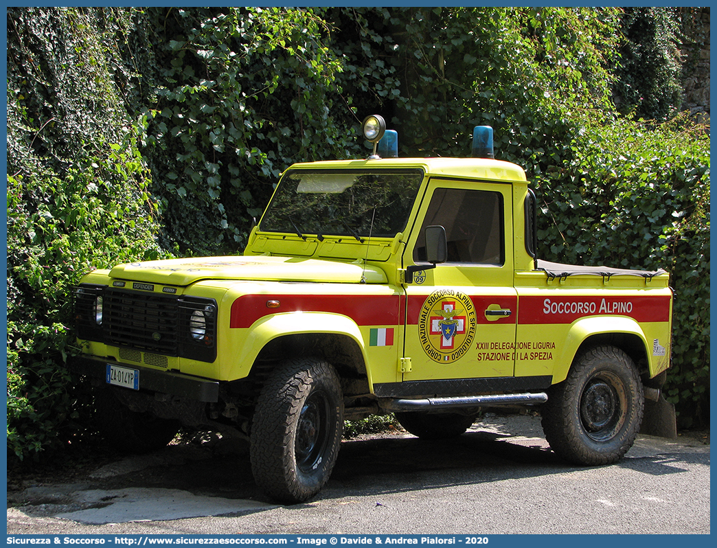 9-09
Corpo Nazionale
Soccorso Alpino e Speleologico
Delegazione Alpina
XXIII Liguria di Ponente
Stazione di La Spezia
Land Rover Defender 90
Parole chiave: CNSAS;C.N.S.A.S.;Corpo;Nazionale;Soccorso;Alpino;Speleologico;Liguria;SASL;S.A.S.L.;La Spezia;Land Rover;Defender;90