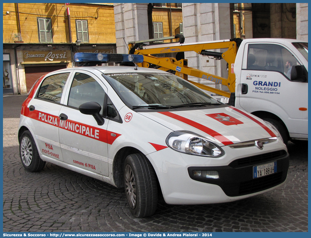 Polizia Locale YA188AH
Polizia Municipale
Comune di Pisa
Fiat Punto Evo
Parole chiave: PL;P.L.;PM;P.M.;Polizia;Locale;Municipale;Pisa;Fiat;Punto;Evo;YA188AH;YA 188 AH