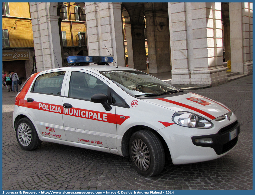 Polizia Locale YA188AH
Polizia Municipale
Comune di Pisa
Fiat Punto Evo
Parole chiave: PL;P.L.;PM;P.M.;Polizia;Locale;Municipale;Pisa;Fiat;Punto;Evo;YA188AH;YA 188 AH