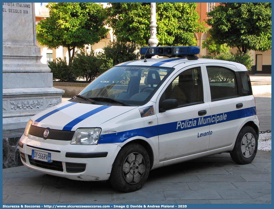 -
Polizia Municipale
Comune di Levanto
Fiat Nuova Panda I serie
Parole chiave: Polizia;Locale;Municipale;Levanto;Fiat;Nuova Panda