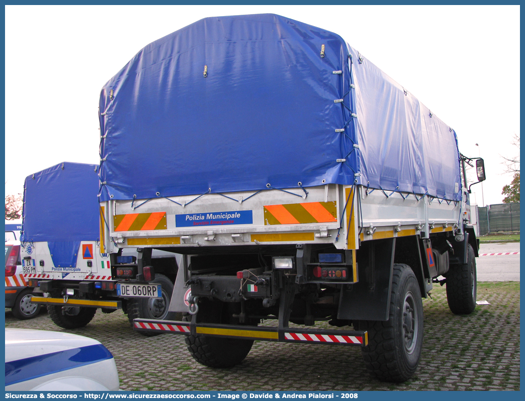 -
Polizia Municipale
Corpo Unico Bagnacavallo,
Cotignola e Fusignano
Iveco ACM80
Parole chiave: Polizia;Locale;Municipale;Bagnacavallo;Cotignola;Fusignano;Iveco;ACM;80