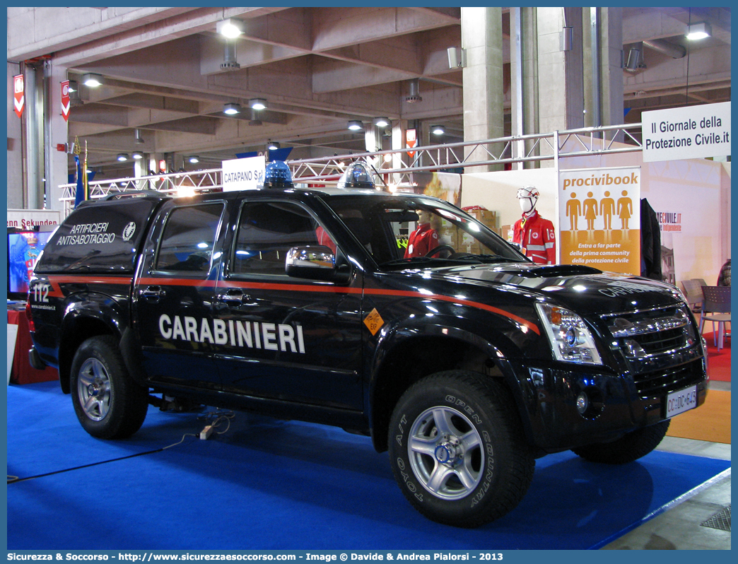 CC DC643
Arma dei Carabinieri
Artificieri Antisabotaggio
Isuzu D-Max I serie II restyling
Allestitore Maritan S.r.l.
Parole chiave: CC;C.C.;Arma;dei;Carabinieri;Artificieri;Antisabotaggio;Isuzu;D-Max;D - Max;Dmax;Maritan;Alberto