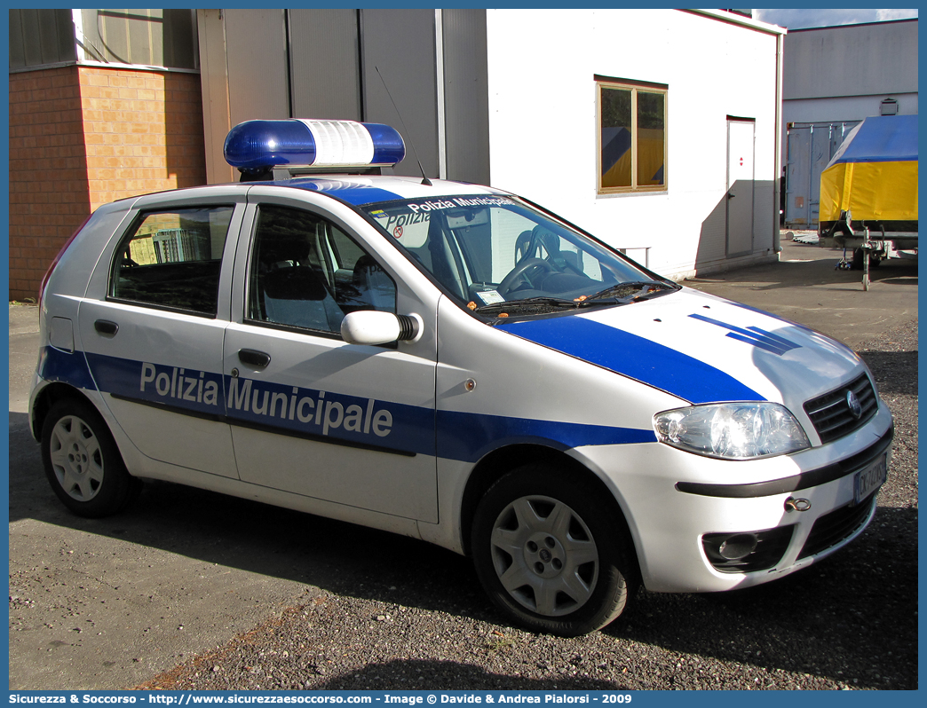 -
Polizia Municipale
Comune di Castel del Rio
Fiat Punto III serie
Parole chiave: Polizia;Locale;Municipale;Castel del Rio;Fiat;Punto