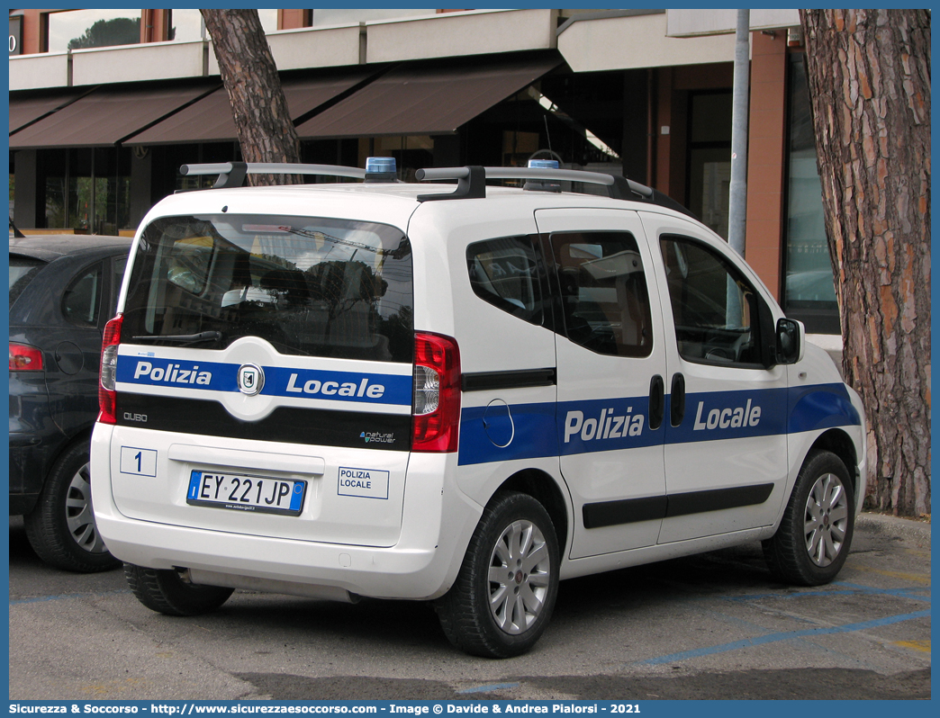 -
Polizia Locale
Unione Comuni
Castelbellino e Monte Roberto
Fiat Qubo
Parole chiave: Polizia;Locale;Municipale;Castelbellino;Monte Roberto;Fiat;Qubo