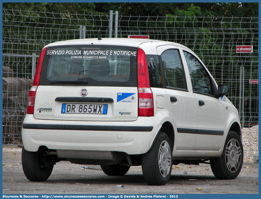 -
Polizia Municipale
Comune di Gabicce Mare
Fiat Nuova Panda I serie
Parole chiave: Polizia;Locale;Municipale;Gabicce Mare;Fiat;Nuova Panda