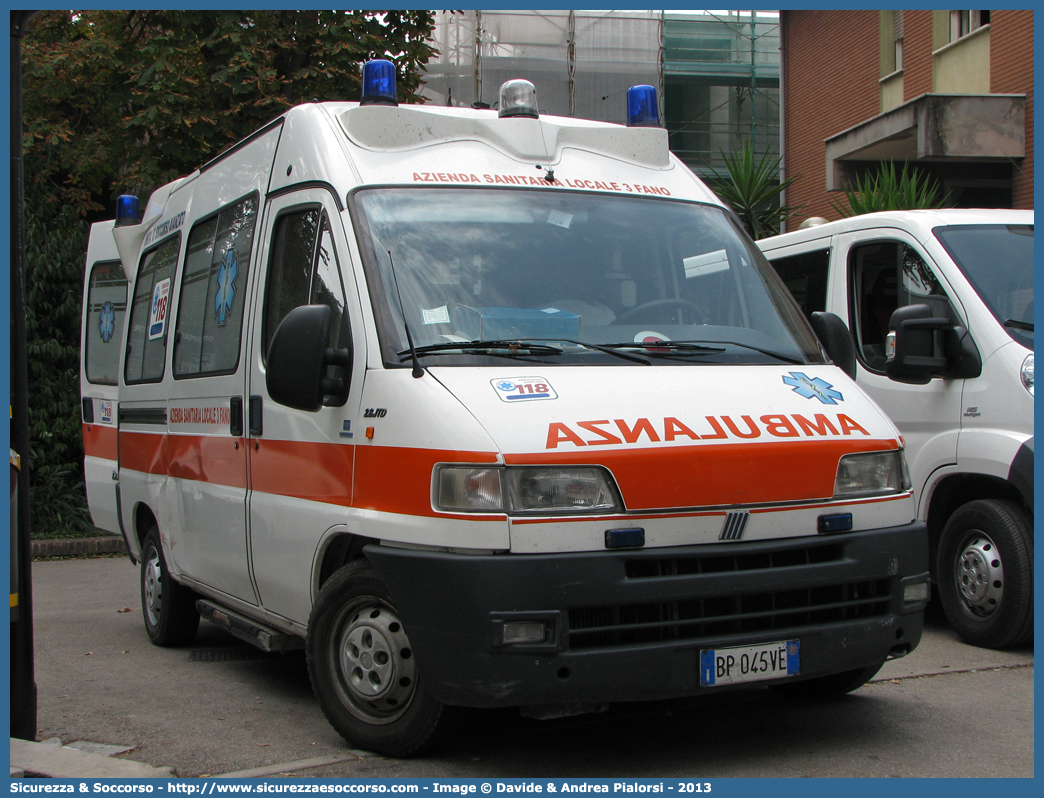 -
118 Pesaro Soccorso
Azienda Sanitaria Locale Fano
Fiat Ducato II serie
Allestitore MAF S.n.c.
Parole chiave: 118;Pesaro;Soccorso;ASUR;A.S.U.R.;Azienda;Sanitaria;Unica;Regionale;Zona;3;Fano;Ambulanza;Fiat;Ducato;MAF;M.A.F.;Mariani Alfredo e Figlio