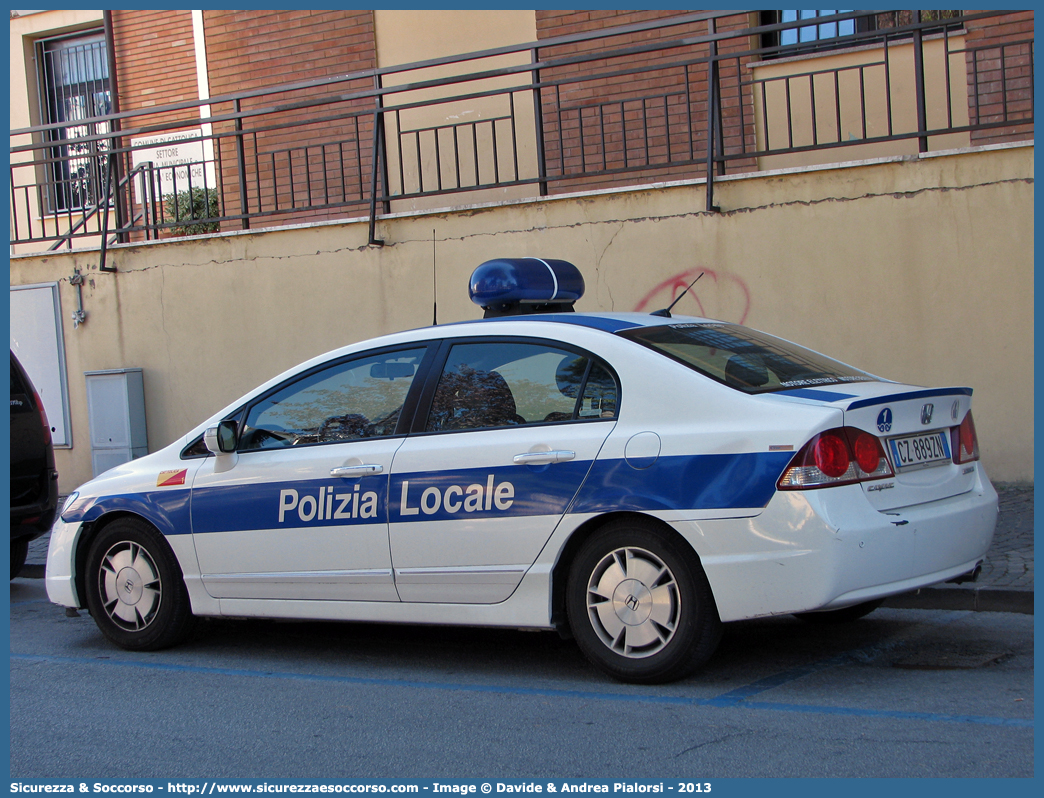 -
Polizia Locale
Comune di Cattolica
Honda Civic VIII serie
Parole chiave: Polizia;Locale;Municipale;Cattolica;Honda;Civic