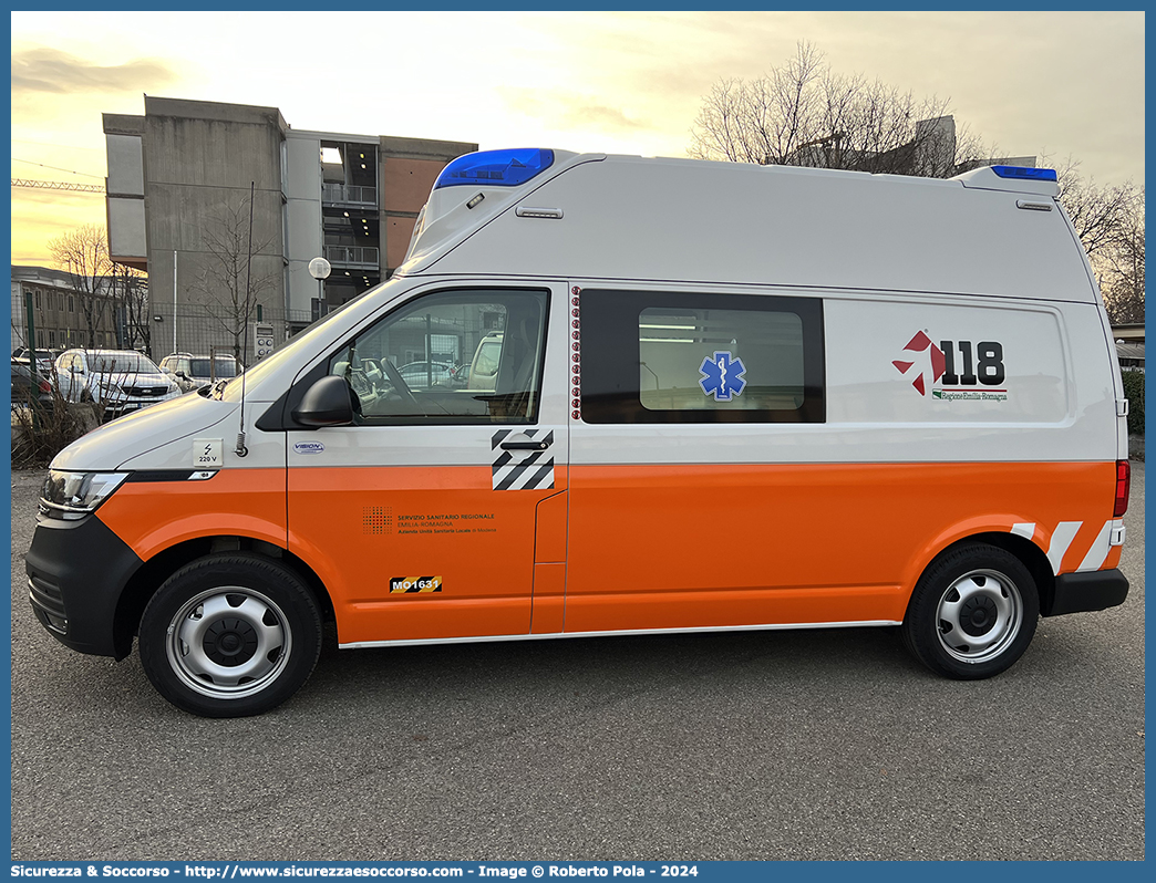 MO 1631
118 Modena Soccorso
Volkswagen Transporter T6.1
Allestitore Vision S.r.l.
Parole chiave: 118;Modena;Soccorso;Ambulanza;Autoambulanza;Volkswagen;Transporter;T6.1;Vision