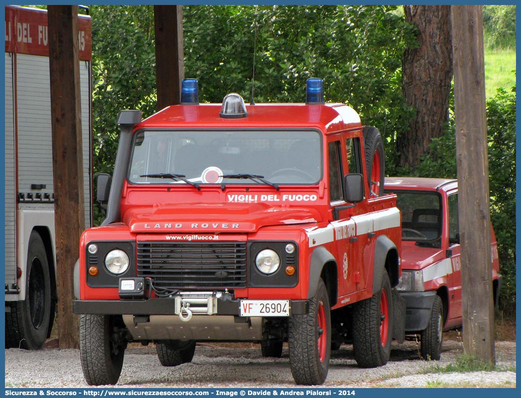 VF 26904
Corpo Nazionale Vigili del Fuoco
Land Rover Defender 110
Allestitore Rosenfire S.r.l.
Parole chiave: VF;VVF;V.F.;V.V.F.;Corpo;Nazionale;Vigili del Fuoco;Vigili;Fuoco;Land Rover;Defender;110;26904