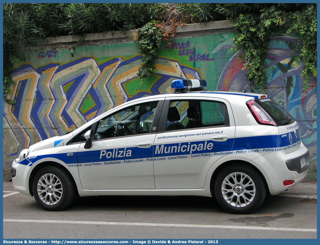 Polizia Locale YA239AH
Polizia Municipale
Comune di Savignano sul Panaro
Fiat Punto Evo
Allestitore Bertazzoni S.r.l.
Parole chiave: Polizia;Locale;Municipale;Savignano sul Panaro;Fiat;Punto;Evo;Bertazzoni;YA239AH;YA 239 AH