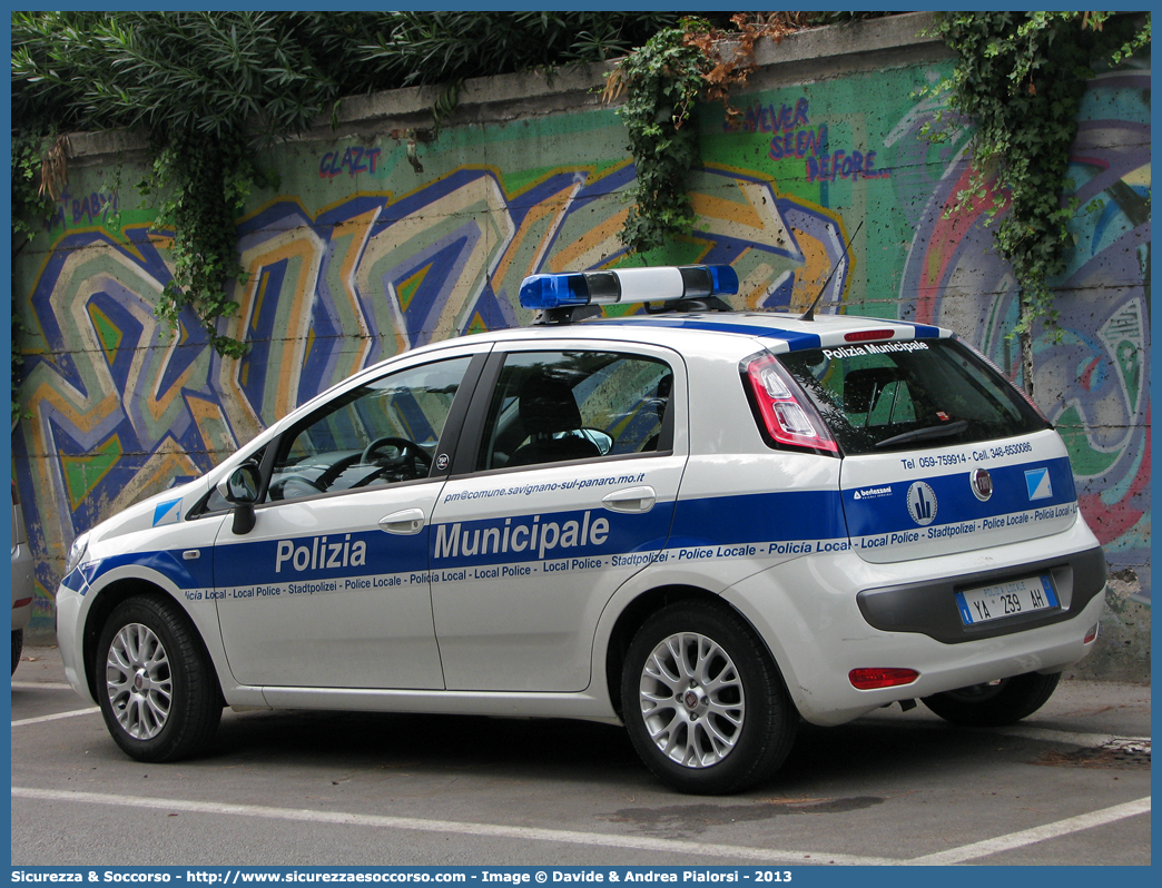 Polizia Locale YA239AH
Polizia Municipale
Comune di Savignano sul Panaro
Fiat Punto Evo
Allestitore Bertazzoni S.r.l.
Parole chiave: Polizia;Locale;Municipale;Savignano sul Panaro;Fiat;Punto;Evo;Bertazzoni;YA239AH;YA 239 AH