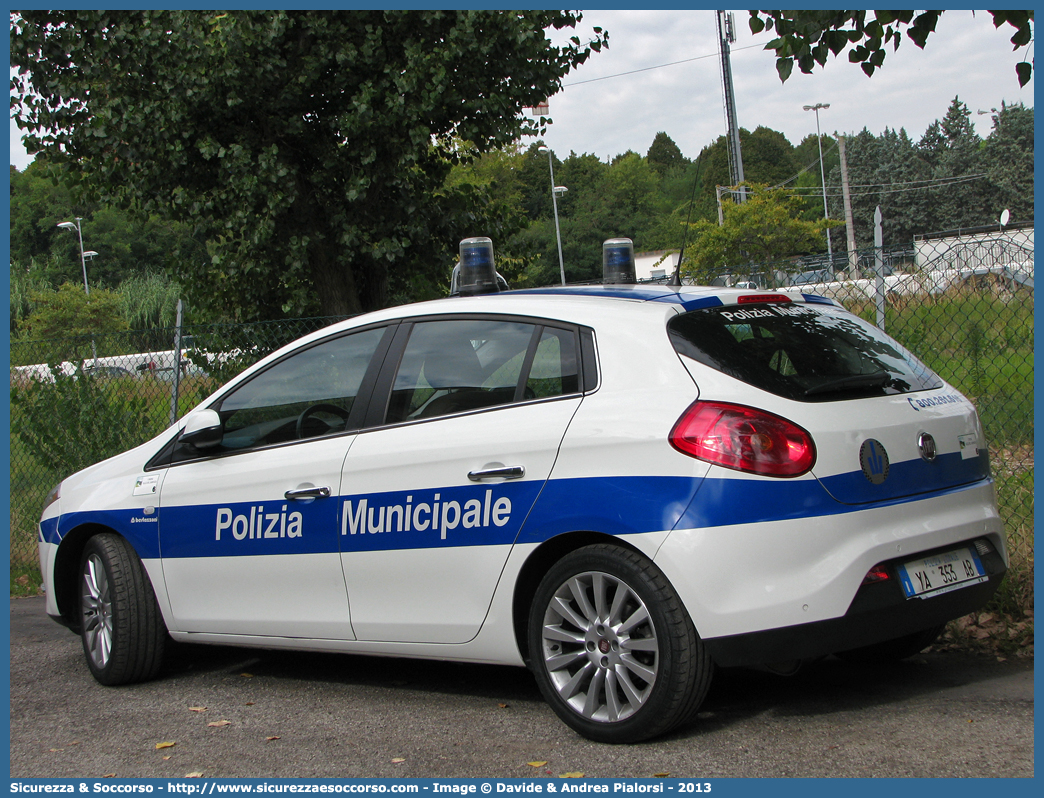 Polizia Locale YA353AB
Polizia Municipale
Unione Comuni Valle del Samoggia
Fiat Nuova Bravo
Allestitore Bertazzoni S.r.l.
Parole chiave: Polizia;Locale;Municipale;Valle del Samoggia;Bazzano;Castello di Serravalle;Crespellano;Monteveglio;Savigno;Fiat;Nuova Bravo;Bertazzoni;YA353AB;YA 353 AB