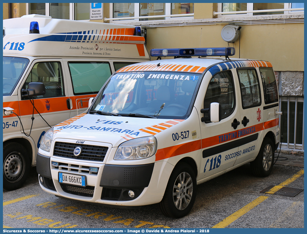 005-27
118 Trentino Emergenza
Fiat Doblò I serie restyling
Allestitore EDM S.r.l.
Parole chiave: 118;Trentino;Emergenza;Trento;Automedica;Auto Medica;Autosanitaria;Auto Sanitaria;Fiat;Doblò;Doblo;EDM;E.D.M.